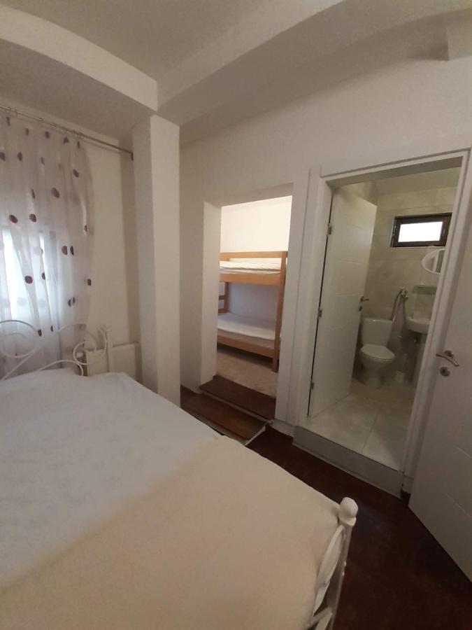 Apartmani Zaara SJJ Eksteriør billede