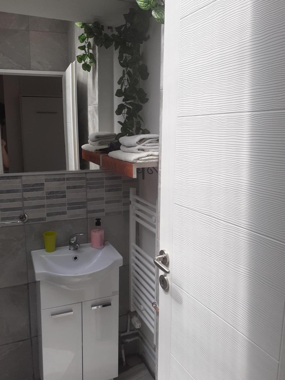 Apartmani Zaara SJJ Eksteriør billede